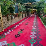Отель Te Bujtina Hotel- Cozy With Traditional Breakfast Near *