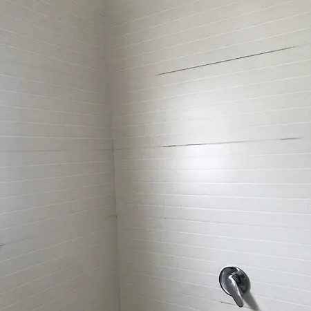 Te Bujtina Hotel- Cozy With Traditional Breakfast Near Ξενοδοχείο